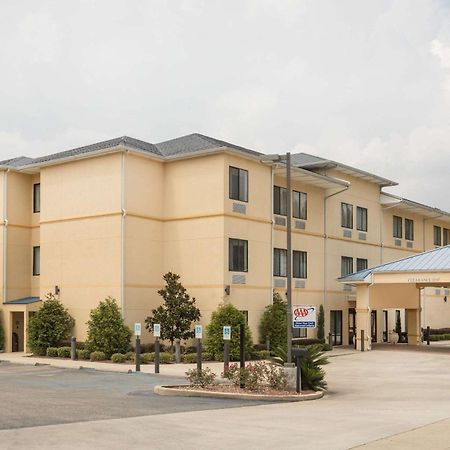 Days Inn By Wyndham Semmes Мобил Екстериор снимка