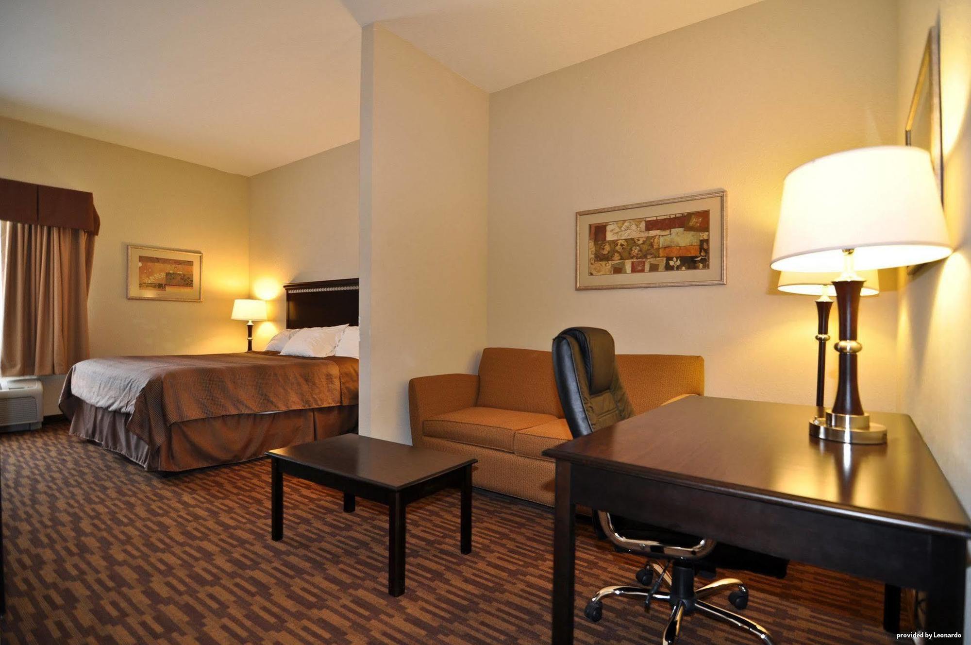 Days Inn By Wyndham Semmes Мобил Стая снимка